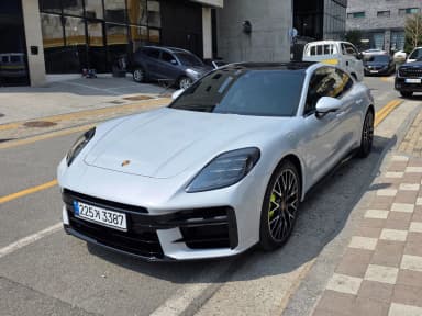 Panamera (972)