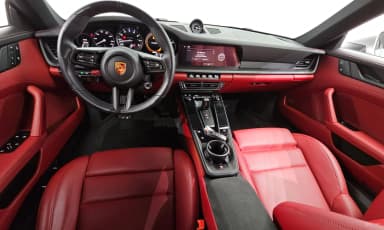 911 (992)