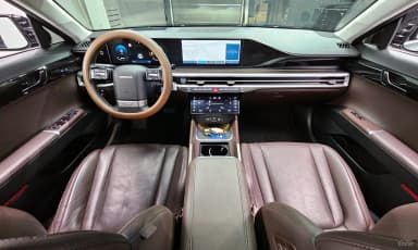 Grandeur (GN7)