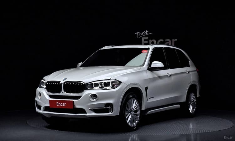 X5 (F15)