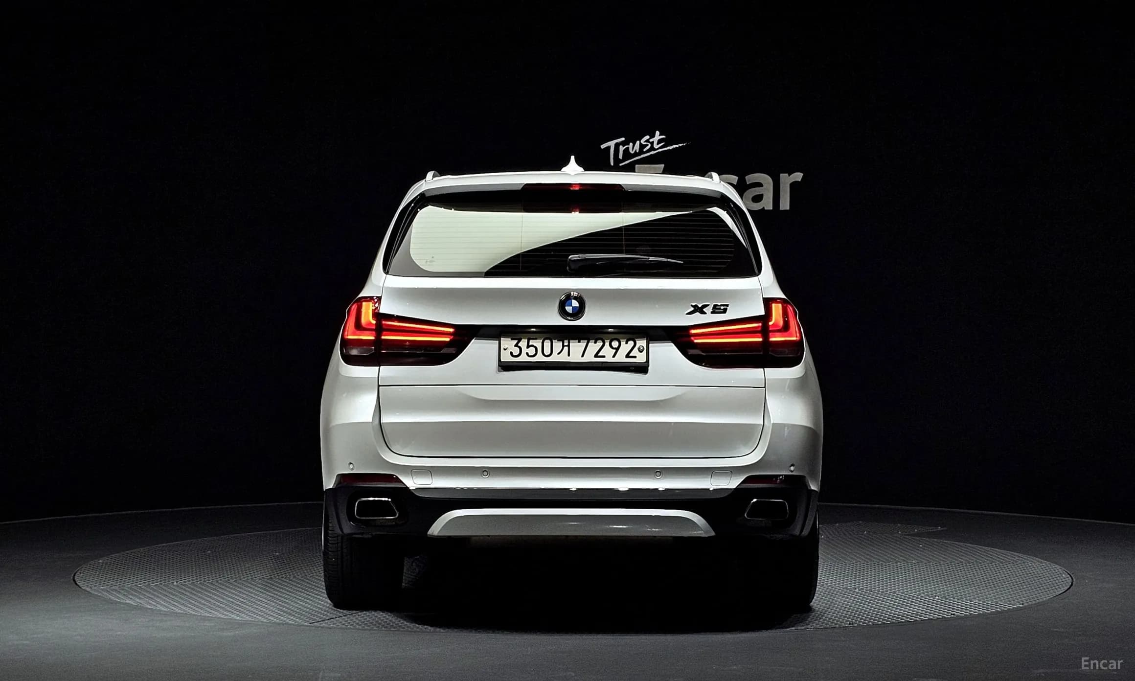 X5 (F15)