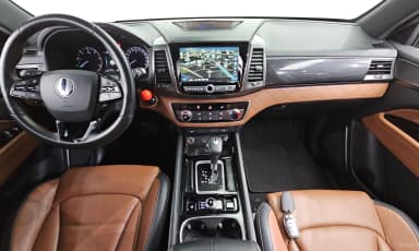 G4 Rexton