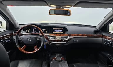 S-Class W221