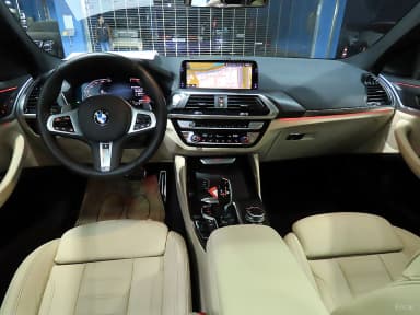 X4 (G02)