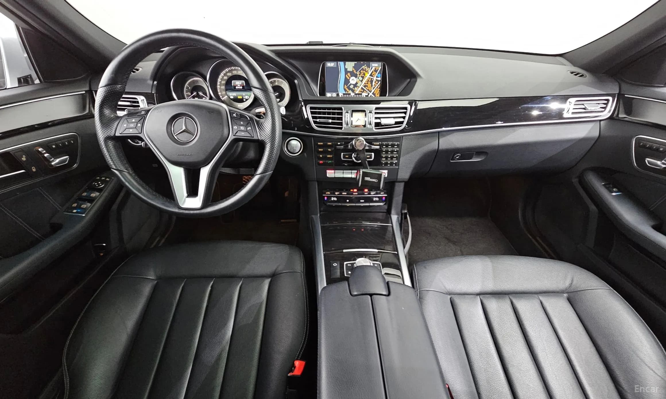 E-Class W212