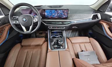 X5 (G05)