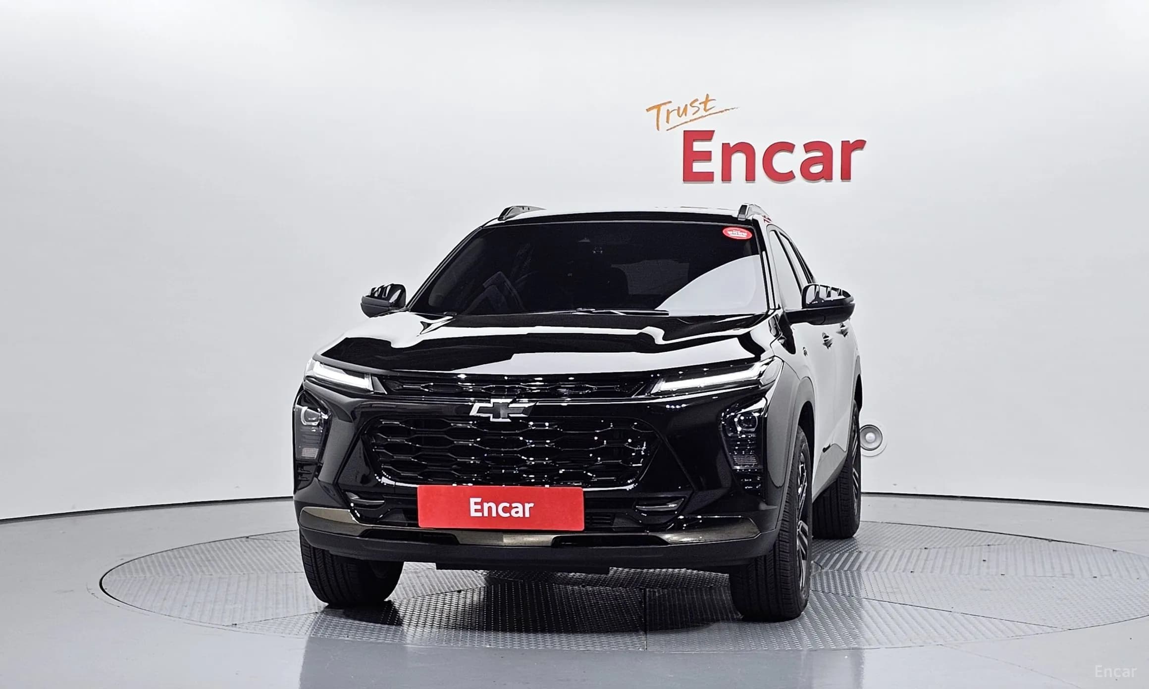 Trax Crossover