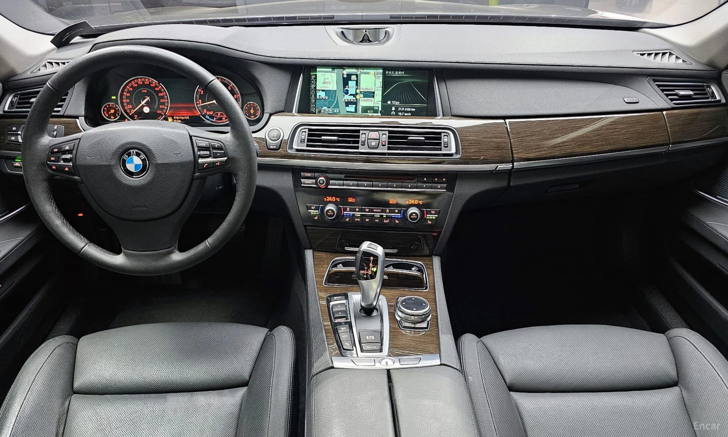7 Series (F01)