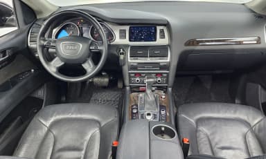 Q7