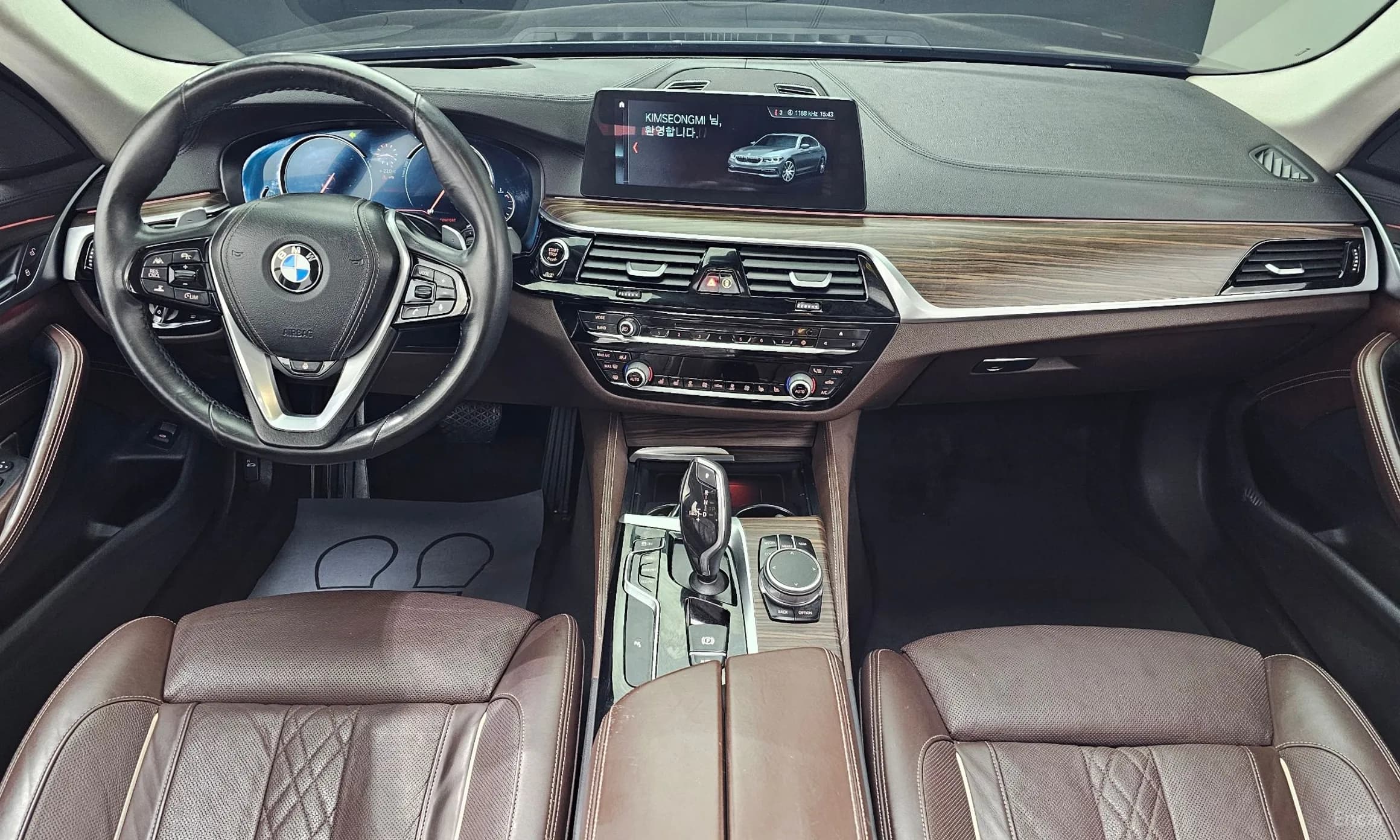 5 Series (G30)