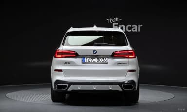 X5 (G05)