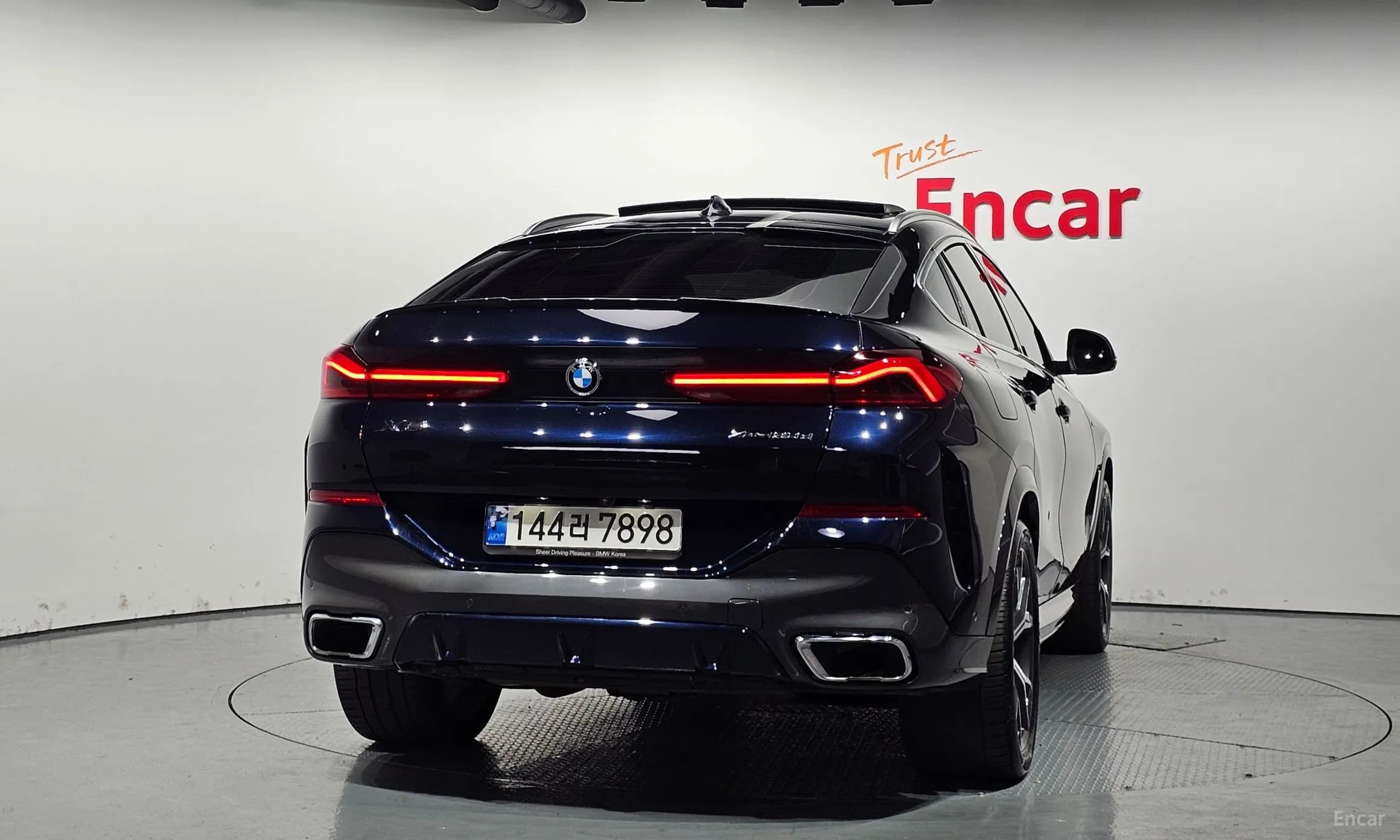 X6 (G06)