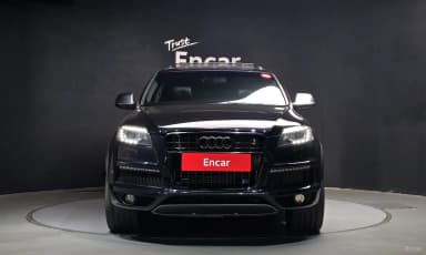 Q7
