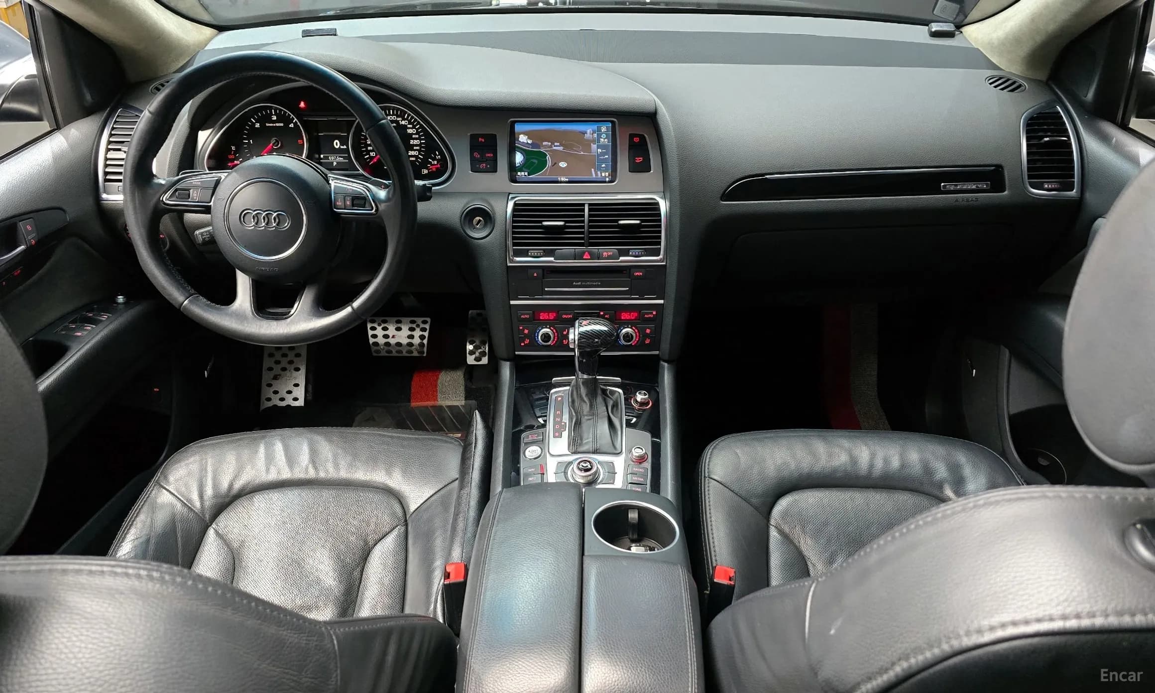 Q7