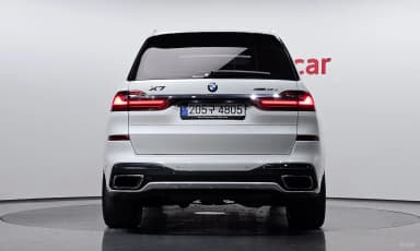 X7 (G07)