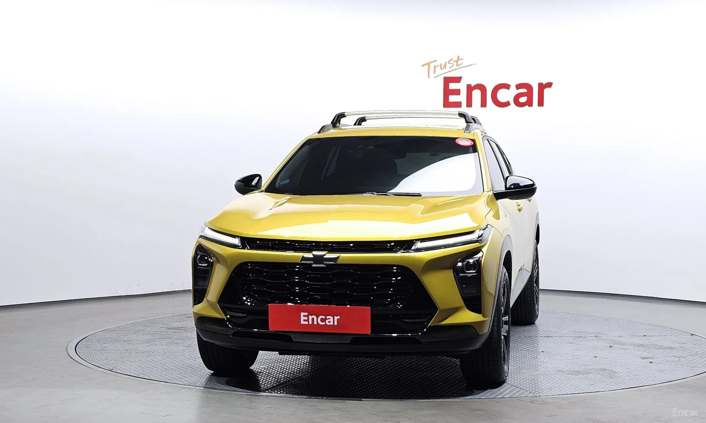 Trax Crossover