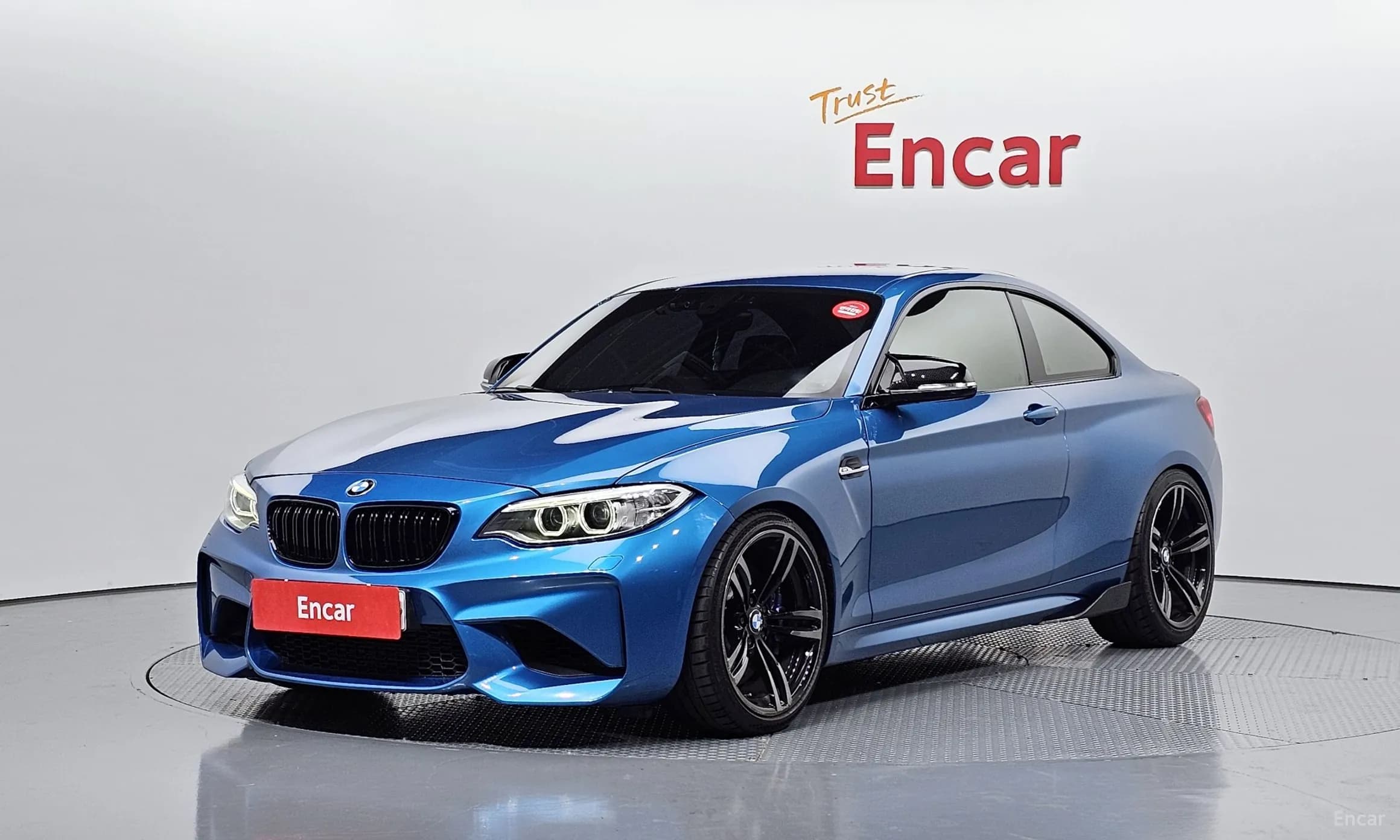 M2 (F87)