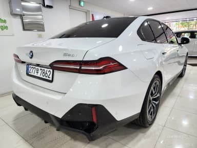 5 Series (G60)