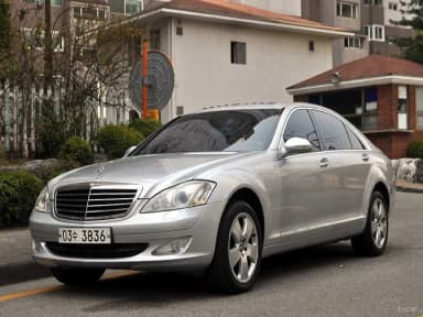 S-Class W221