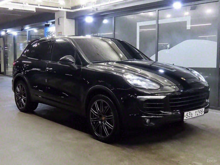 New Cayenne