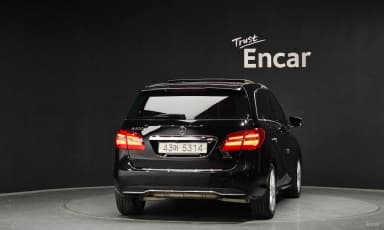 B-Class W246