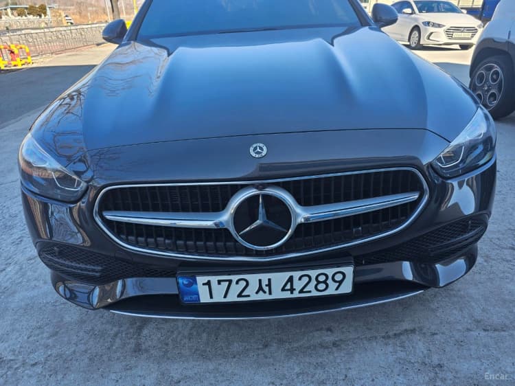 C-Class W206