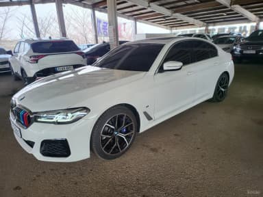 5 Series (G30)