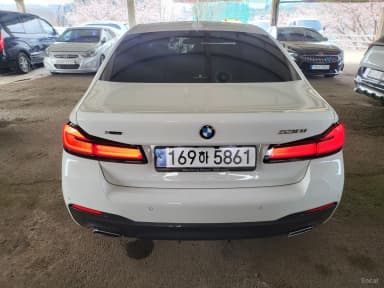 5 Series (G30)