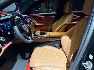 E-Class W214