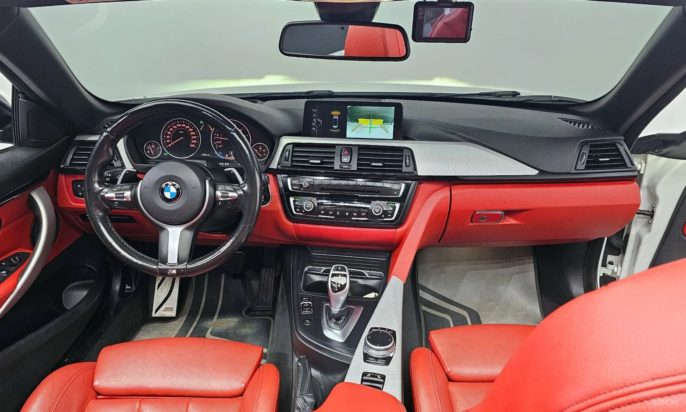 Series 4 (F32)