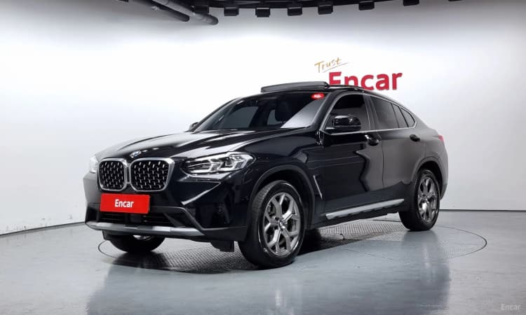 X4 (G02)