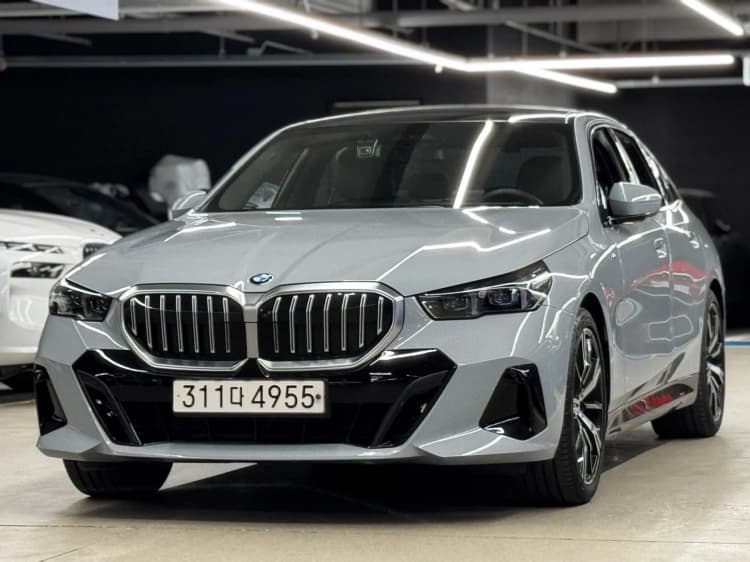 5 Series (G60)