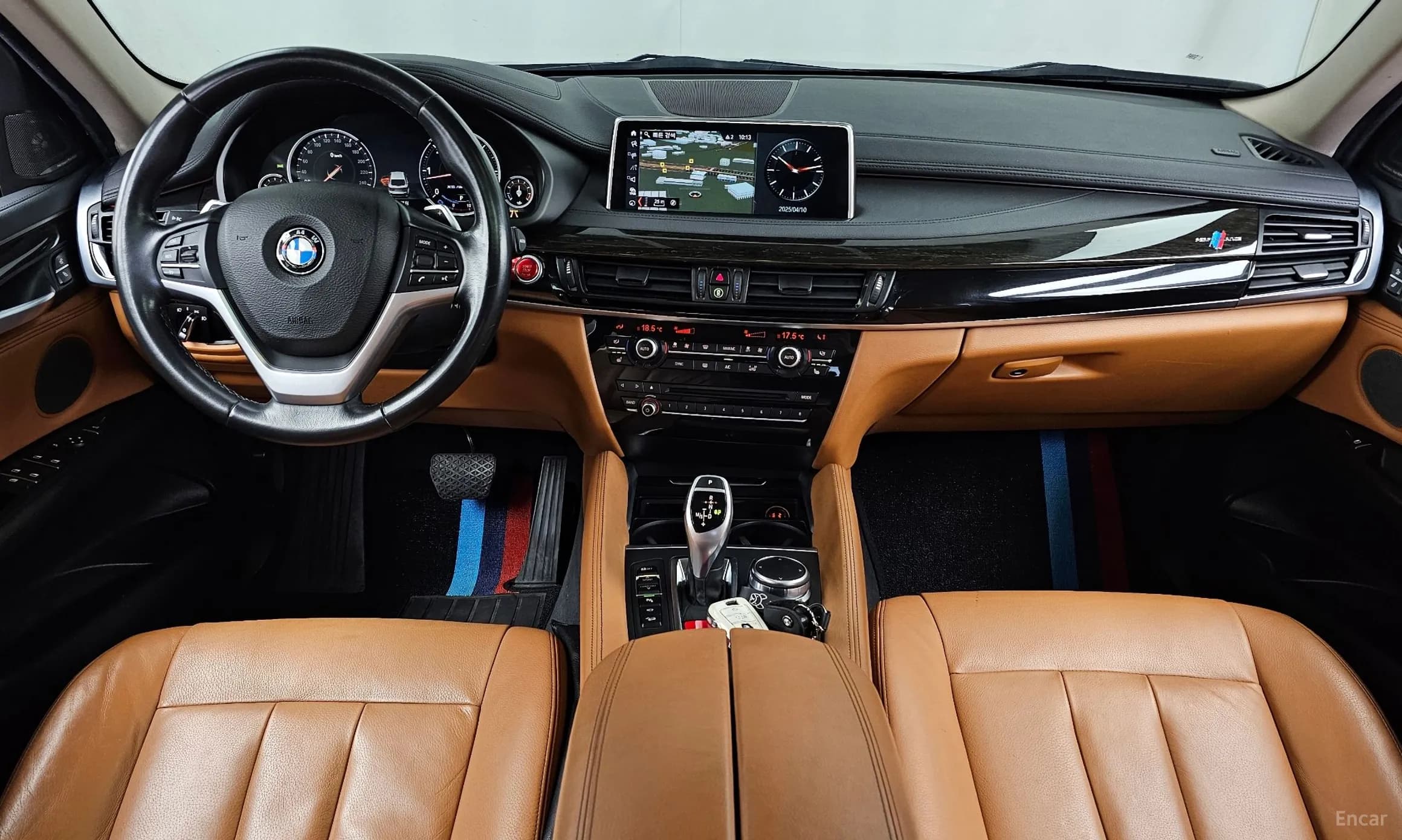 X6 (F16)