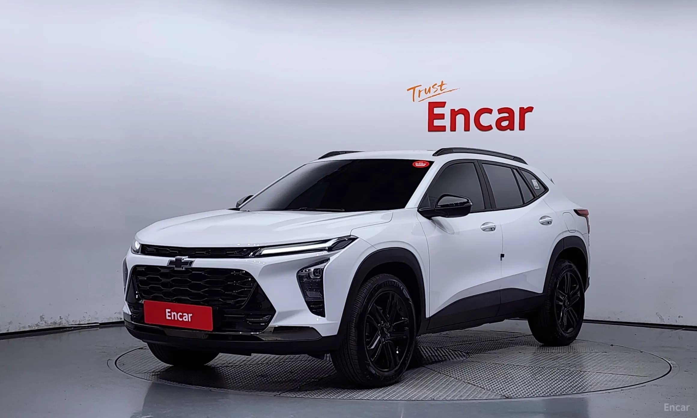 Trax Crossover