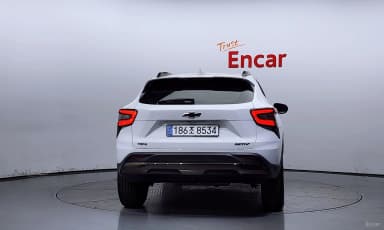 Trax Crossover