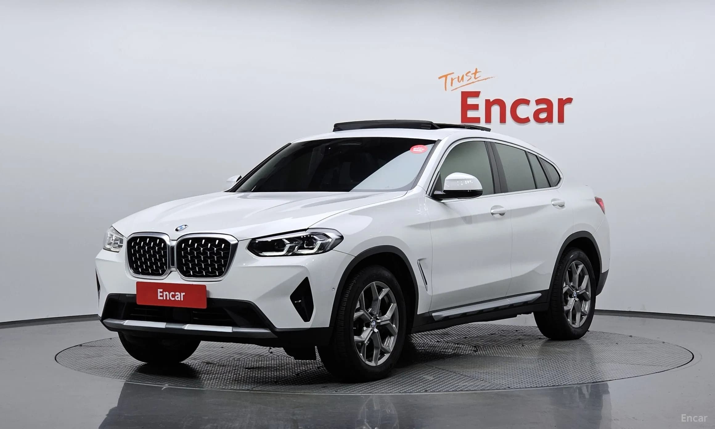 X4 (G02)