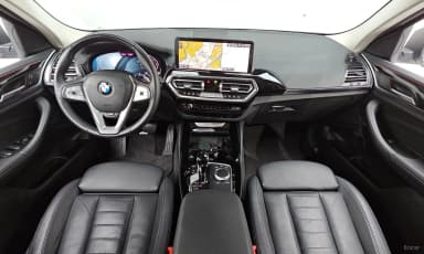 X4 (G02)