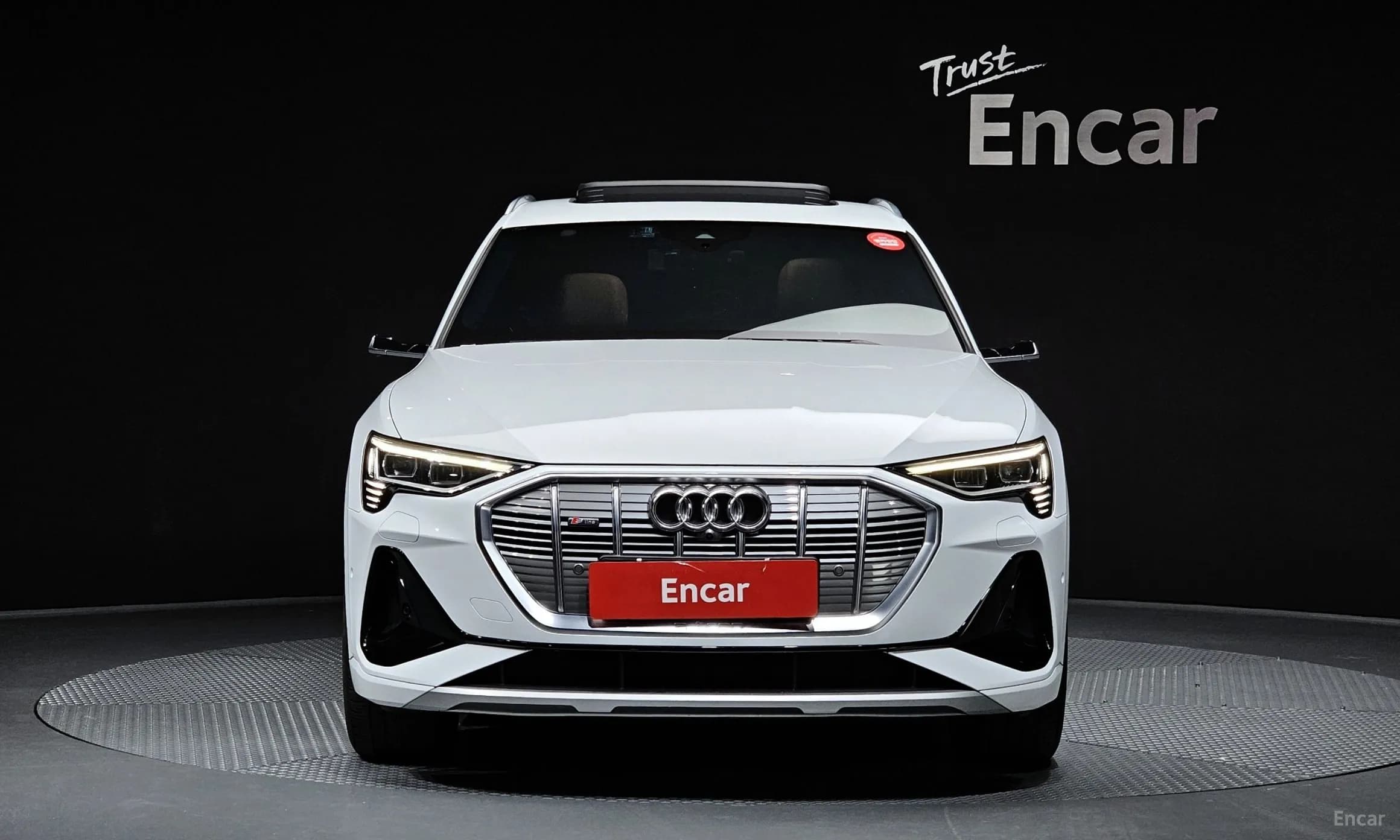 e-tron