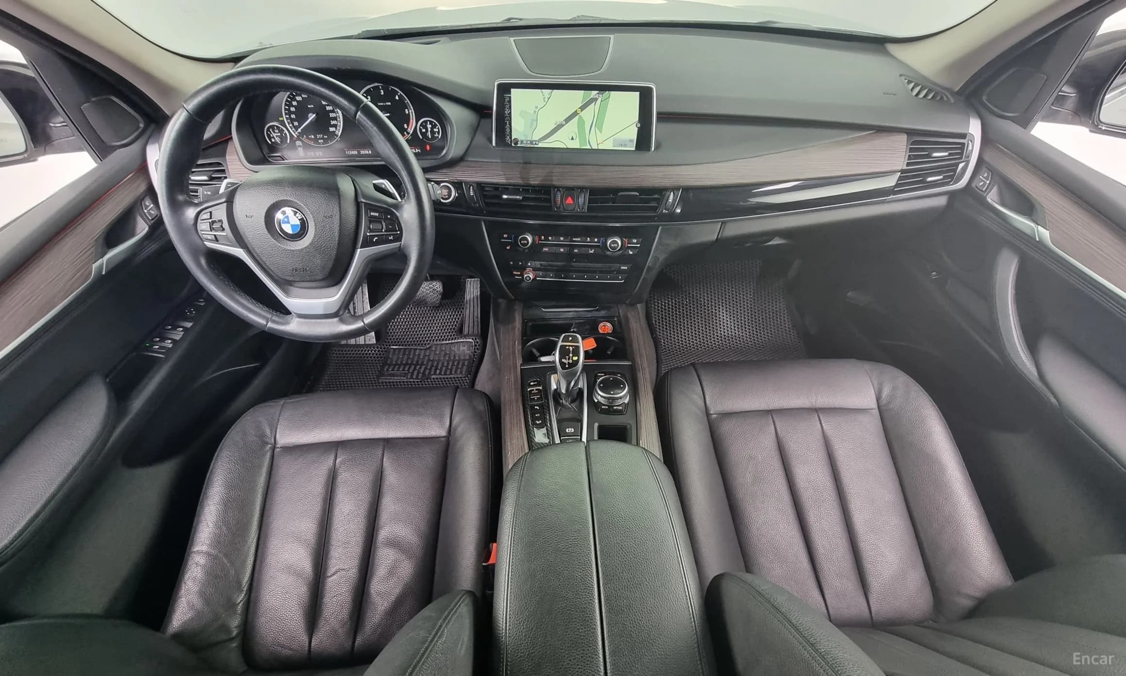 X5 (F15)