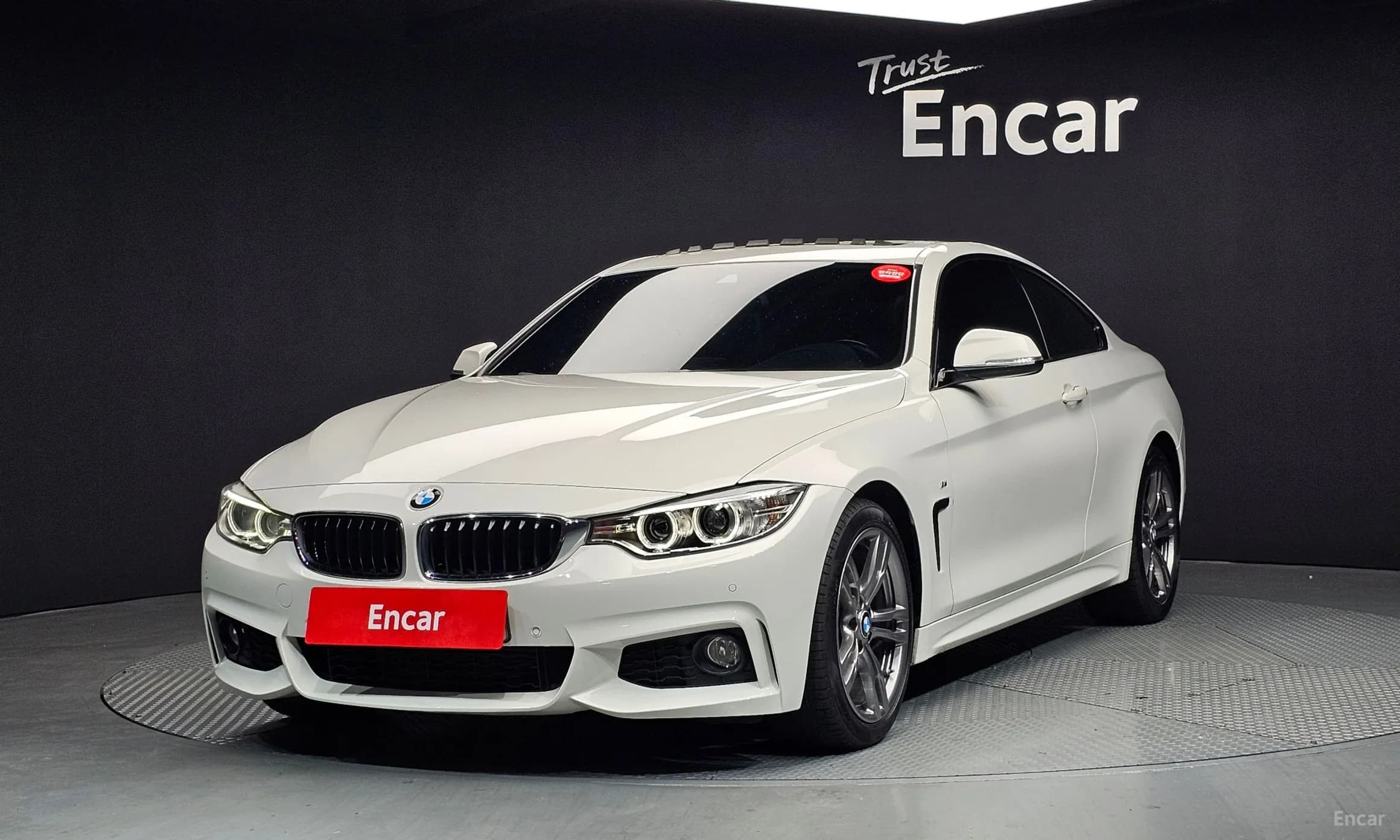 Series 4 (F32)