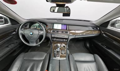 7 Series (F01)