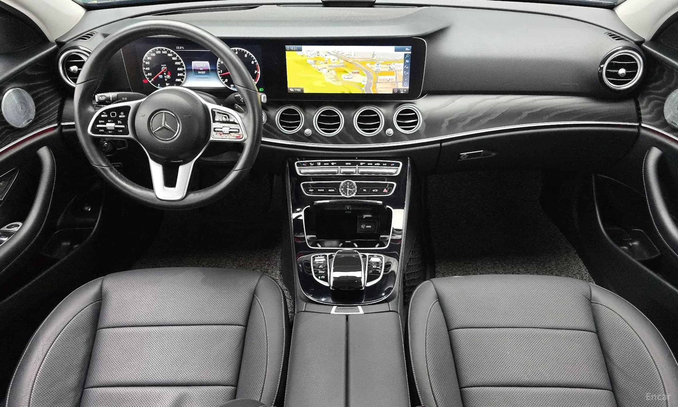 E-Class W213