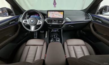 X3 (G01)