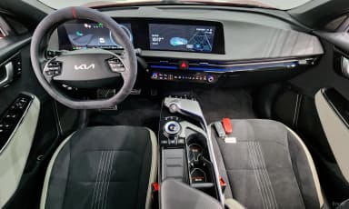 EV6