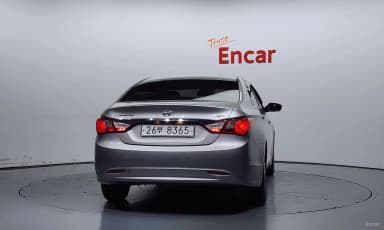 YF Sonata