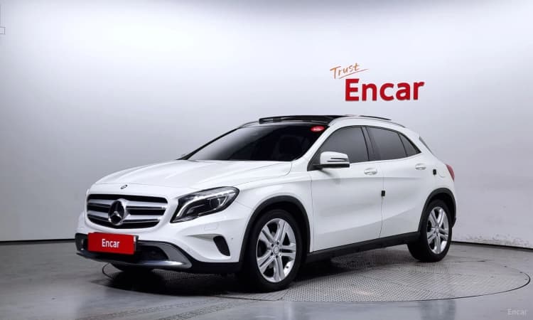 GLA-Class X156