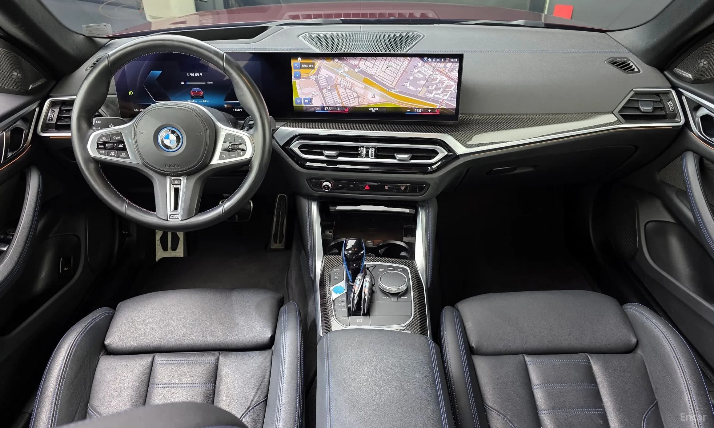 i4