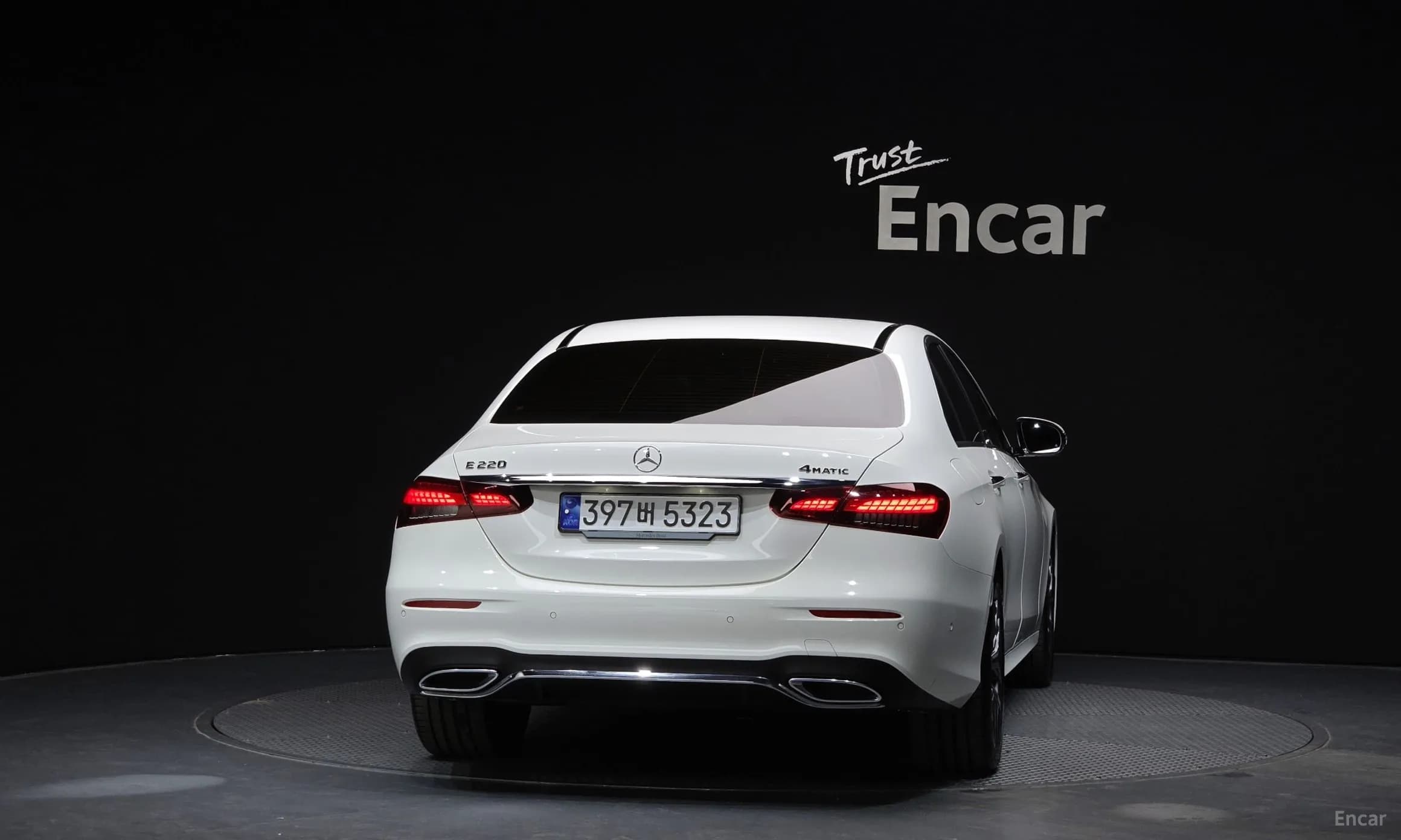 E-Class W213