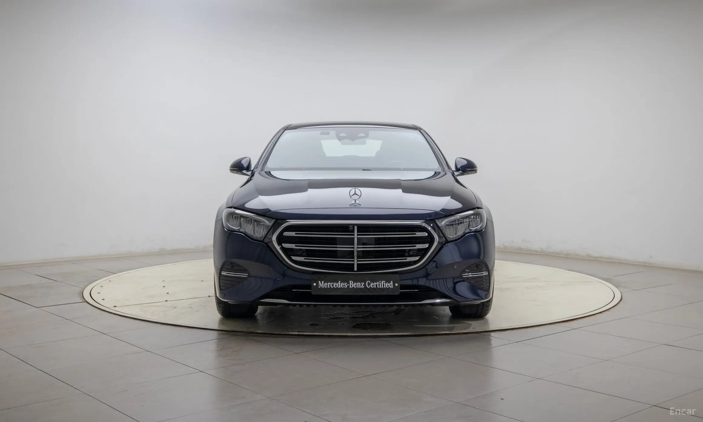 E-Class W214