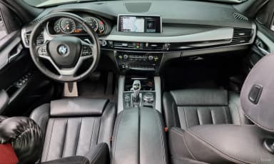 X5 (F15)